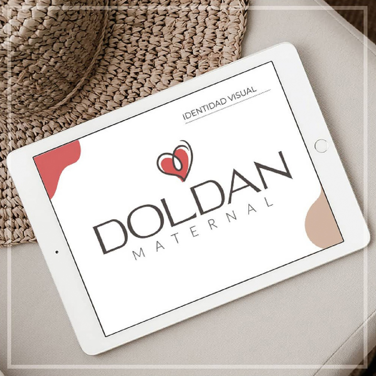 Diseño gráfico para Doldan Maternal, estudio gráfico uruguay